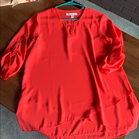 Christina B - Flowey Dress shirt - Picture 1 of 3